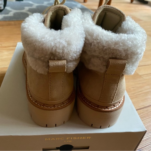 NEW Marc Fisher Cade Shearling Lace Up Combat Bootie in Light Natural 8 - Picture 4 of 11